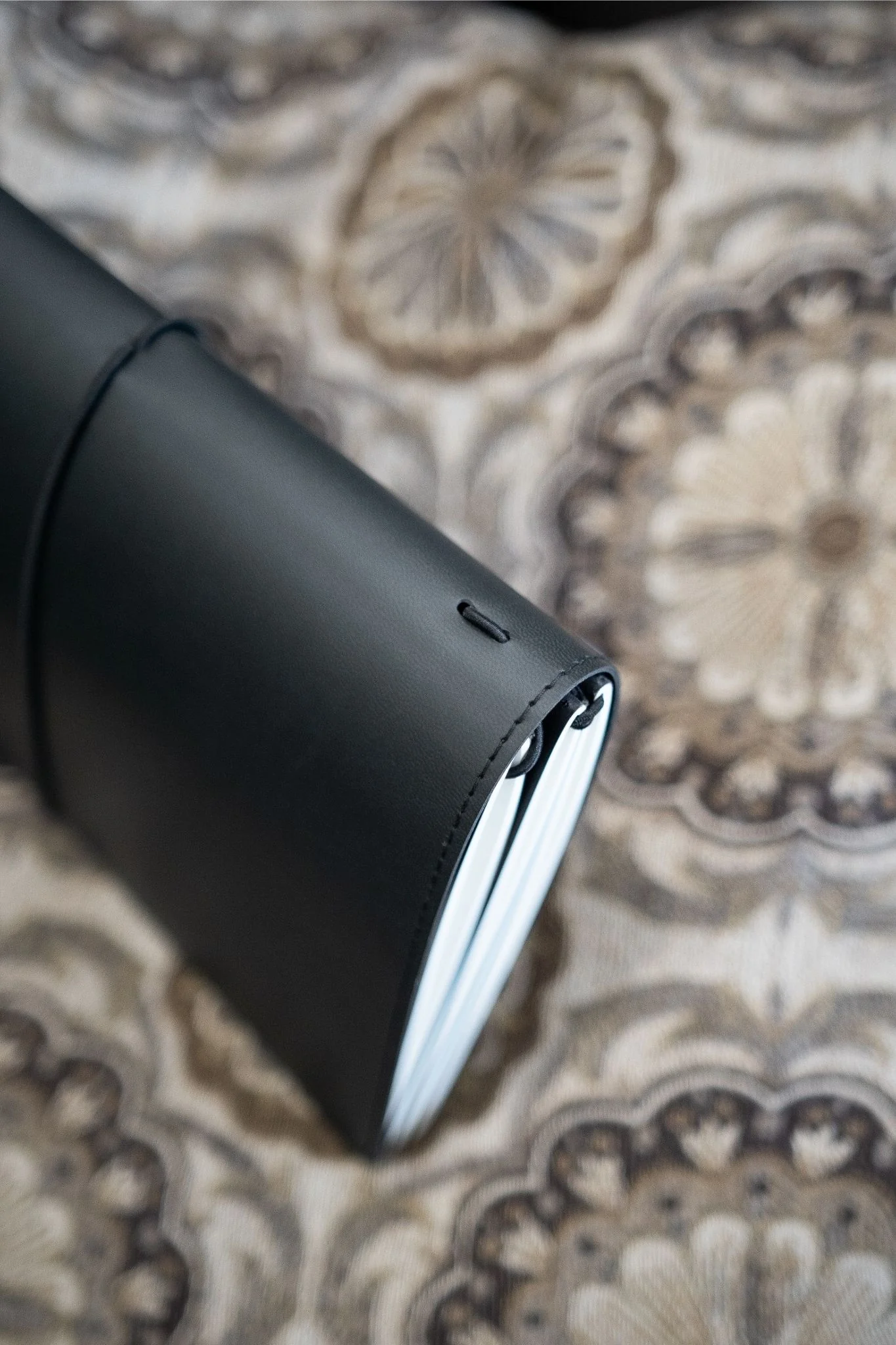 Creator's Friend Refillable Notebook Folio (Raven Black)