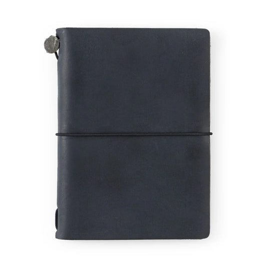 TRAVELER'S Notebook Starter Kit (Passport Size) - Black