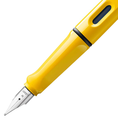 Lamy Safari Fountain Pen (Medium Nib) - Yellow