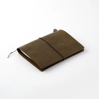 TRAVELER'S Notebook Starter Kit (Passport Size) - Olive