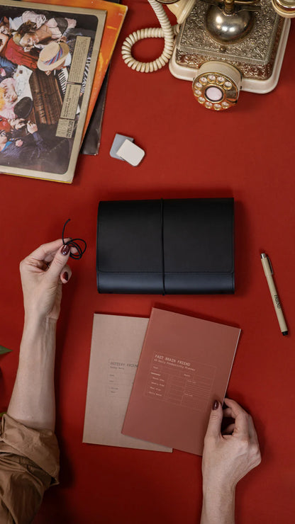 Creator's Friend Refillable Folio Trifold - (Raven Black)