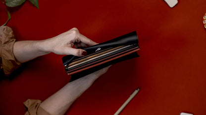 Creator's Friend Refillable Folio Trifold - (Raven Black)