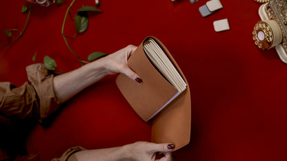 Creator's Friend Refillable Folio Trifold - (Saddle Brown)