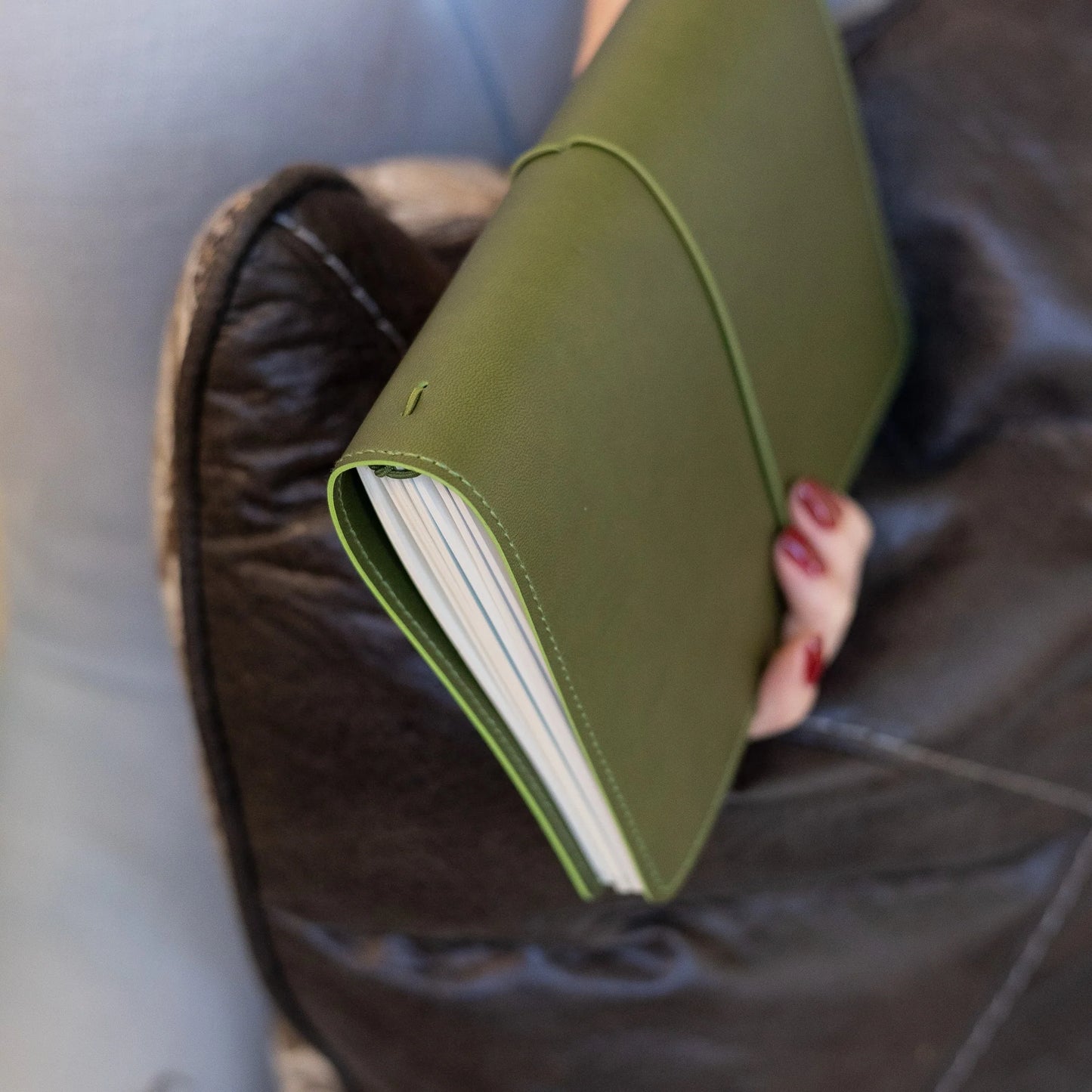 Creator's Friend Refillable Notebook Folio (Olive Green)