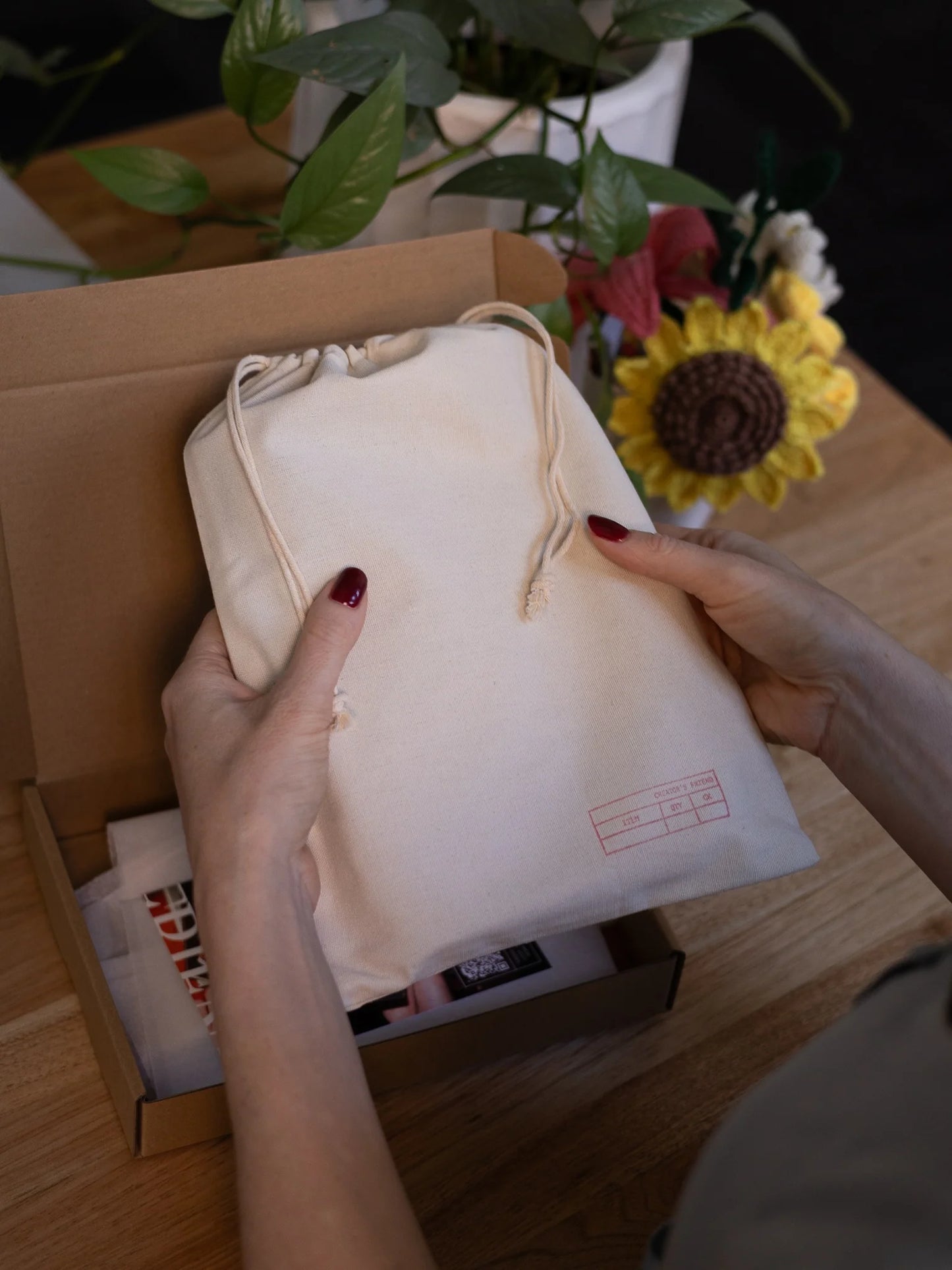 Creator's Friend Refillable Notebook Folio (Raven Black)